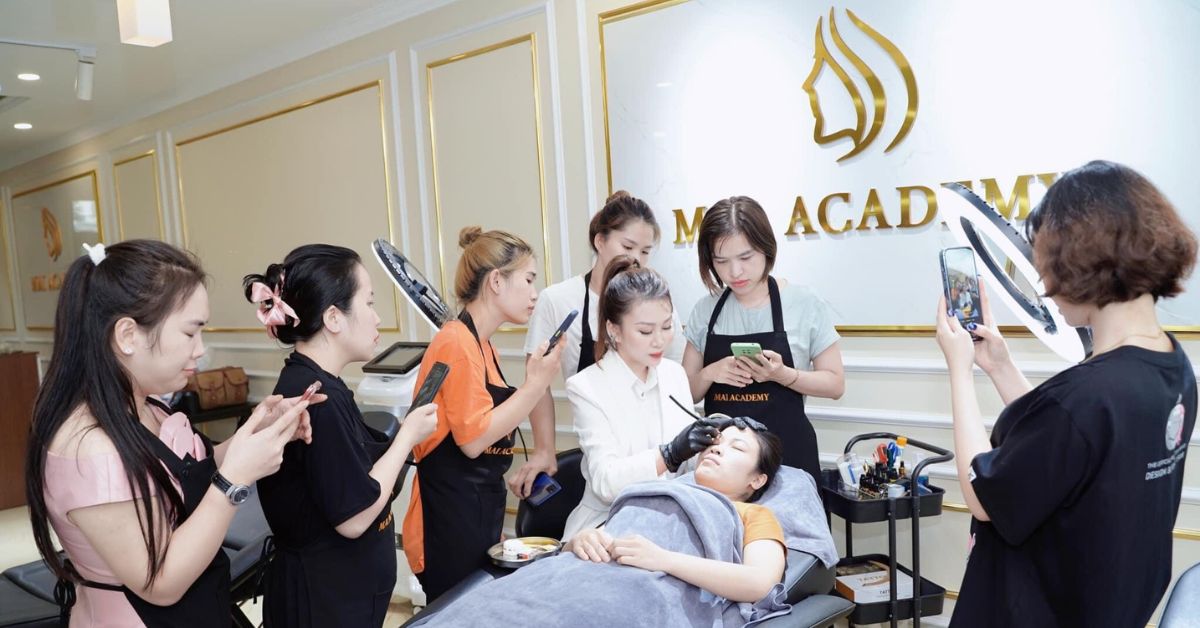 Đừng bỏ lỡ khóa học đào tạo phun xăm tại Mai Academy - Khoedepez