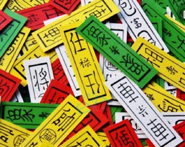 Cách chơi bài poker bốn màu một cách chi tiết và dễ hiểu cho người mới bắt đầu