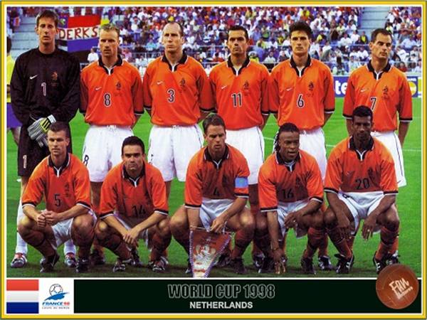 Đội hình Hà Lan 1998 Đội hình Hà Lan 1998: Thế hệ vàng lỡ hẹn với vinh quang